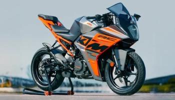 noi-buoc-nguoi-anh-em-naked-200-duke-sportbike-ktm-rc-200-2025-cung-duoc-cap-nhat-cong-nghe