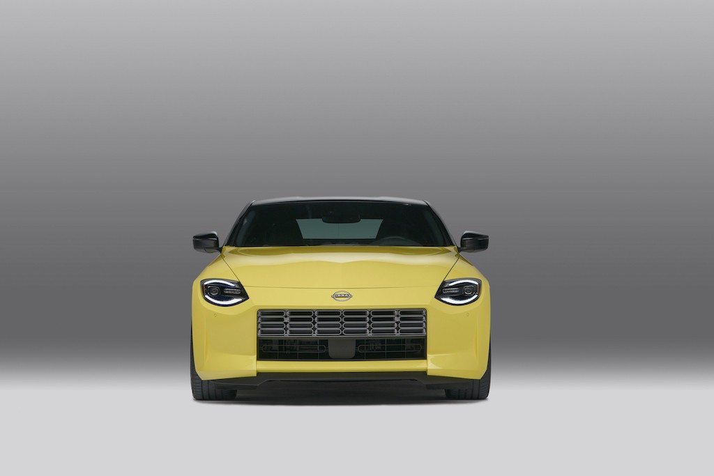 Biểu tượng JDM Nissan Z sang thế hệ mới, phả hơi nóng vào mặt Toyota GR Supra bởi “ngon bổ rẻ” hơn ảnh 13